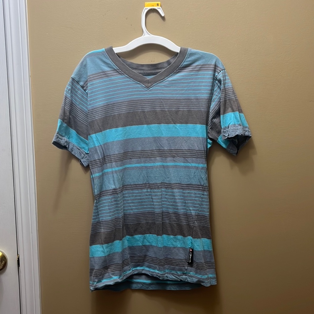 Airwalk Brand T-Shirt Size Small
